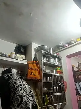 ISHANI-SINGH online show from January 2026 01:48:02 PM