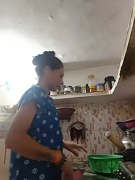 ISHANI-SINGH online show from June 2026 02:45:02 AM