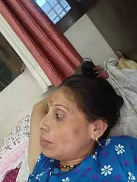 ISHANI-SINGH online show from June 2026 01:37:01 PM