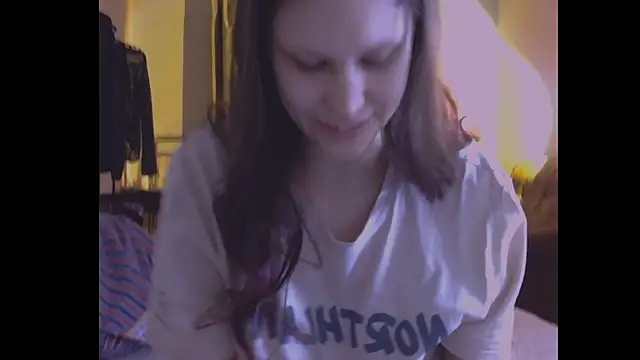 Lunliss online show from July 2026 11:57:02 PM