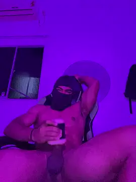 pretoboom14 online show from March 2026 04:17:02 AM