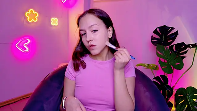 CindySparkl online show from February 2026 08:24:02 AM