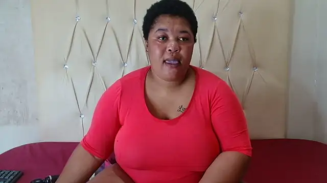 Snapshot of Sexybella-97 chatting on January 2026 11:46:02 AM Sexybella-97 online show from January 2026 11:46:02 AM