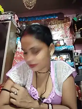Snapshot of Cut_ragni chatting on June 2026 05:04:02 PM Cut ragni online show from June 2026 05:04:02 PM