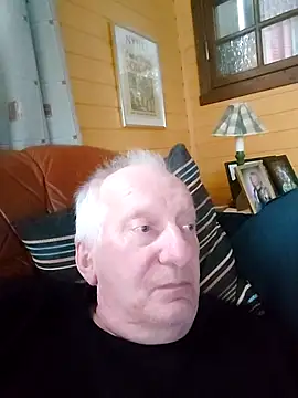 Snapshot of Solek56 chatting on February 2026 03:20:01 PM Solek56 online show from February 2026 03:20:01 PM