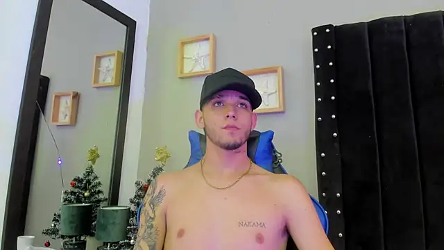 Snapshot of Mathewboy1 chatting on December 2025 07:10:01 PM Mathewboy1 online show from December 2025 07:10:01 PM