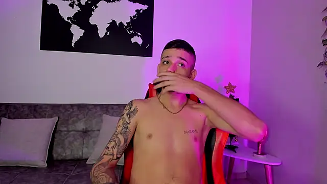 Snapshot of Mathewboy1 chatting on January 2026 11:47:01 AM Mathewboy1 online show from January 2026 11:47:01 AM