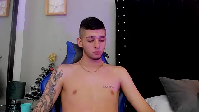 Snapshot of Mathewboy1 chatting on January 2026 07:16:01 PM Mathewboy1 online show from January 2026 07:16:01 PM