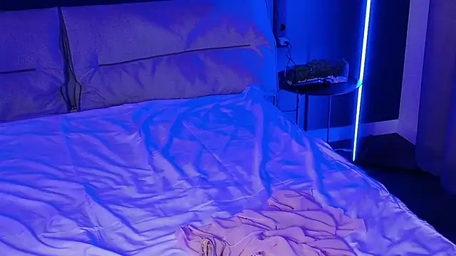 MariGven online show from September 2025 12:47:02 AM