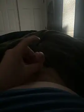 Snapshot of Buck2000 chatting on April 2026 12:13:01 PM Buck2000 online show from April 2026 12:13:01 PM