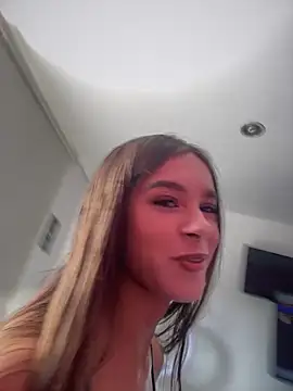 Natalia vidal online show from September 2025 01:46:01 PM