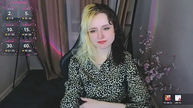 girl next doorr online show from March 2026 01:05:01 PM