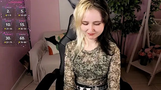 girl next doorr online show from April 2026 06:10:01 PM