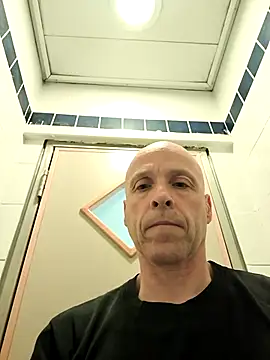 Snapshot of fergi1999 chatting on February 2026 04:29:01 AM fergi1999 online show from February 2026 04:29:01 AM