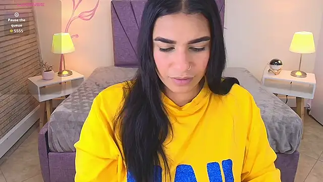 Lia Blake  online show from October 2025 12:08:02 PM