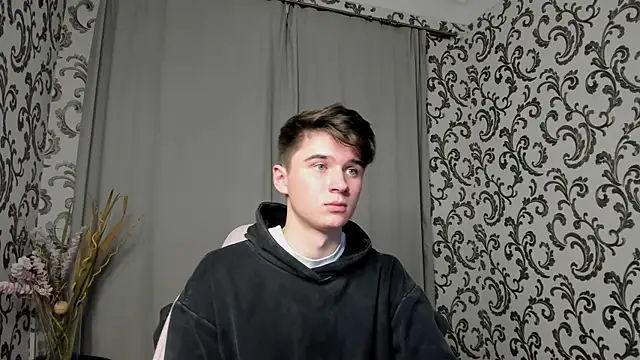 SherlockMax online show from September 2025 03:37:02 PM