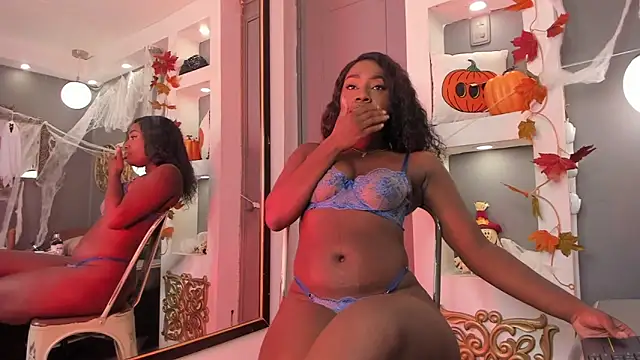 ZoeMorettii  online show from October 2025 07:47:02 PM