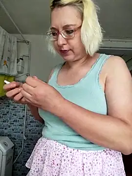 VikaKing online show from May 2026 08:21:02 AM