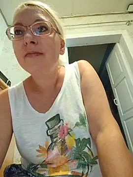 VikaKing online show from July 2026 05:36:01 AM