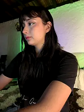 Snapshot of kaori_77 chatting on September 2025 03:43:01 AM kaori 77 online show from September 2025 03:43:01 AM