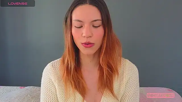 AntonellaaRossii online show from February 2026 02:14:01 PM