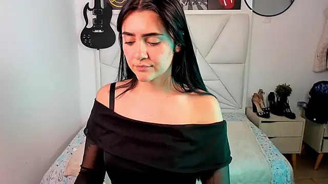 Snapshot of Carla_Bonnet chatting on February 2026 09:43:01 PM Carla Bonnet online show from February 2026 09:43:01 PM