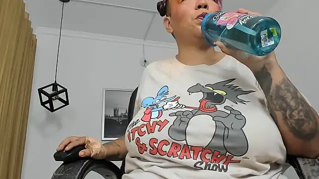 Snapshot of Karol_c31 chatting on September 2025 02:35:02 AM Karol c31 online show from September 2025 02:35:02 AM