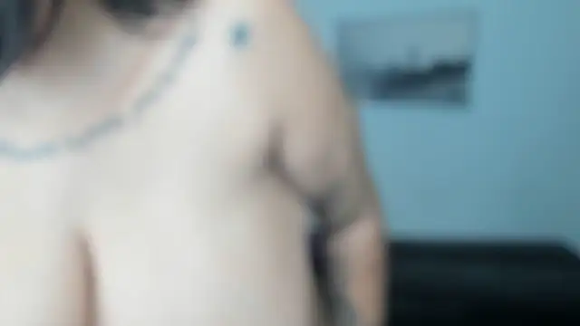 Snapshot of Karol_c31 chatting on September 2025 02:24:02 AM Karol c31 online show from September 2025 02:24:02 AM