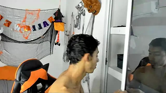 jhosep hamilton online show from October 2025 07:03:02 PM