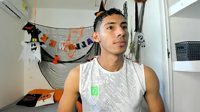 jhosep hamilton online show from November 2025 06:53:01 PM