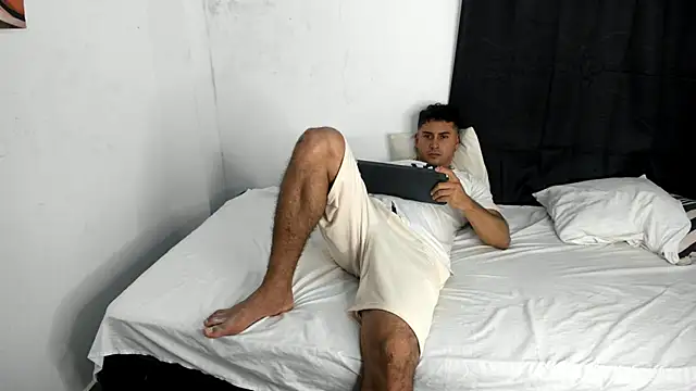 ashlan king online show from October 2025 07:14:02 PM