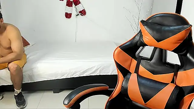 ashlan king online show from December 2025 02:43:02 AM