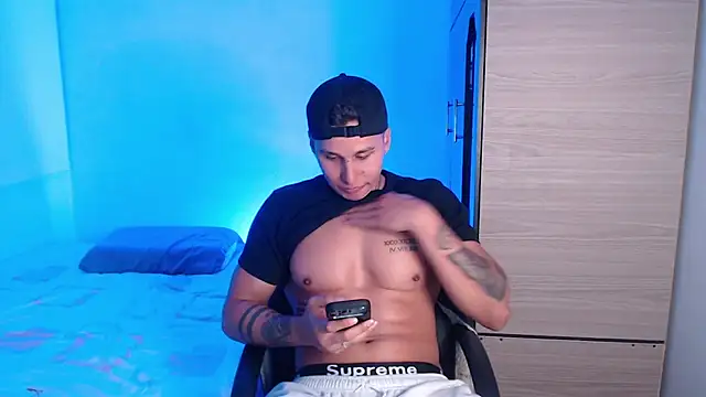 valentinosex1 online show from July 2026 12:59:02 AM