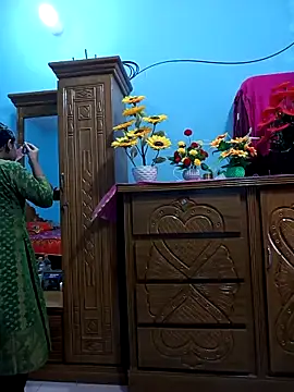 Snapshot of Cute_Faria chatting on September 2025 03:19:02 AM Cute Faria online show from September 2025 03:19:02 AM