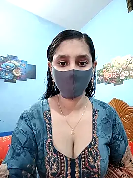 Cute Faria online show from April 2026 04:08:02 AM