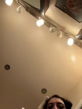 Chicagobabe online show from November 2025 02:00:02 AM