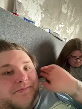 CurvyPaar2 online show from April 2026 11:41:02 AM