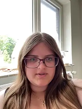 CurvyPaar2 online show from May 2026 10:36:01 AM