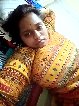 Hot crety online show from November 2025 11:59:02 PM