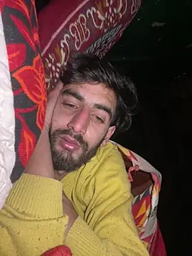 lyath3245 online show from February 2026 09:51:02 PM