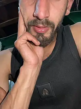 lyath3245 online show from April 2026 09:40:02 AM