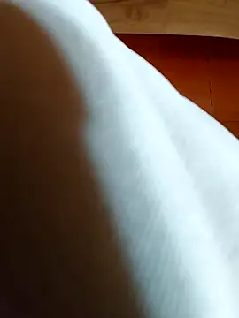 Snapshot of meomeocute chatting on November 2025 04:46:01 AM meomeocute online show from November 2025 04:46:01 AM