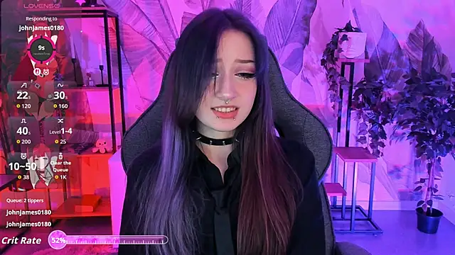 Snapshot of LiliLuna chatting on September 2025 10:24:02 PM LiliLuna online show from September 2025 10:24:02 PM