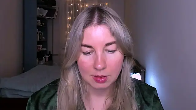 NancySanders online show from May 2026 06:35:02 PM