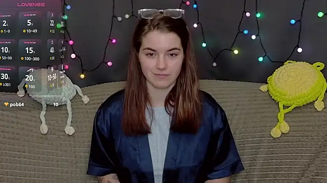 Snapshot of ElzaBlis chatting on January 2026 03:28:01 PM ElzaBlis online show from January 2026 03:28:01 PM