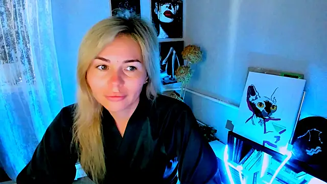 LoraBoyar online show from July 2026 02:47:01 AM