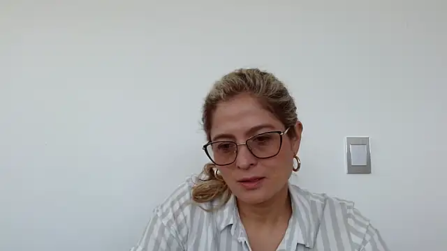 linda-mature43 online show from September 2025 04:53:02 PM