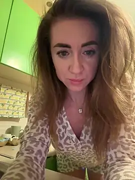 Snapshot of MarinaDiva11_74 chatting on October 2025 07:49:01 PM MarinaDiva11 74 online show from October 2025 07:49:01 PM