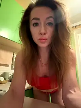 Snapshot of MarinaDiva11_74 chatting on November 2025 07:47:01 PM MarinaDiva11 74 online show from November 2025 07:47:01 PM