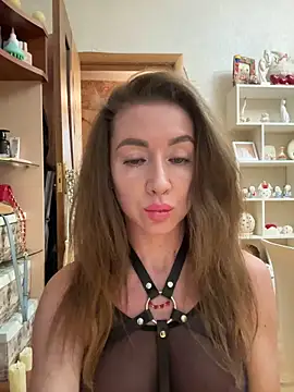 Snapshot of MarinaDiva11_74 chatting on February 2026 08:37:01 PM MarinaDiva11 74 online show from February 2026 08:37:01 PM